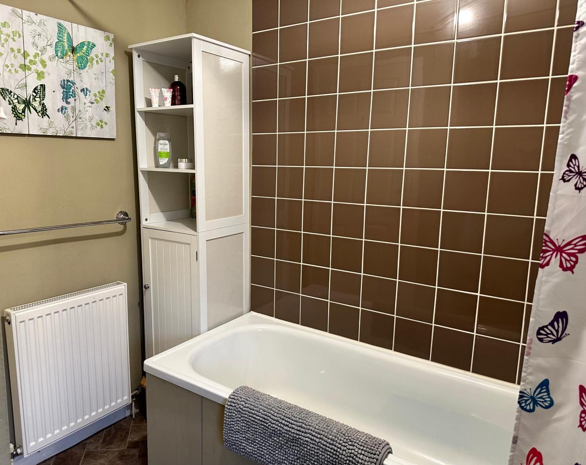 Llanidloes Townhouse-Pet-Friendly-Sleeps 6-Mid Wales Leilighet Eksteriør bilde
