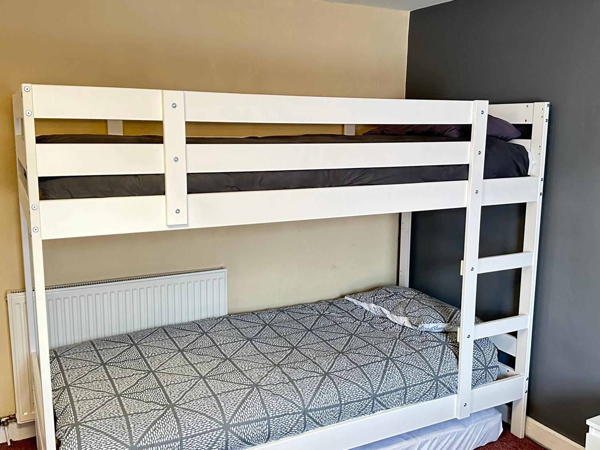 Llanidloes Townhouse-Pet-Friendly-Sleeps 6-Mid Wales Leilighet Eksteriør bilde