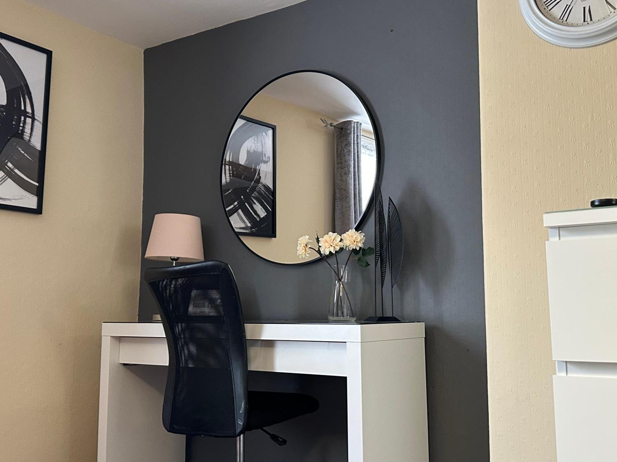 Llanidloes Townhouse-Pet-Friendly-Sleeps 6-Mid Wales Leilighet Eksteriør bilde