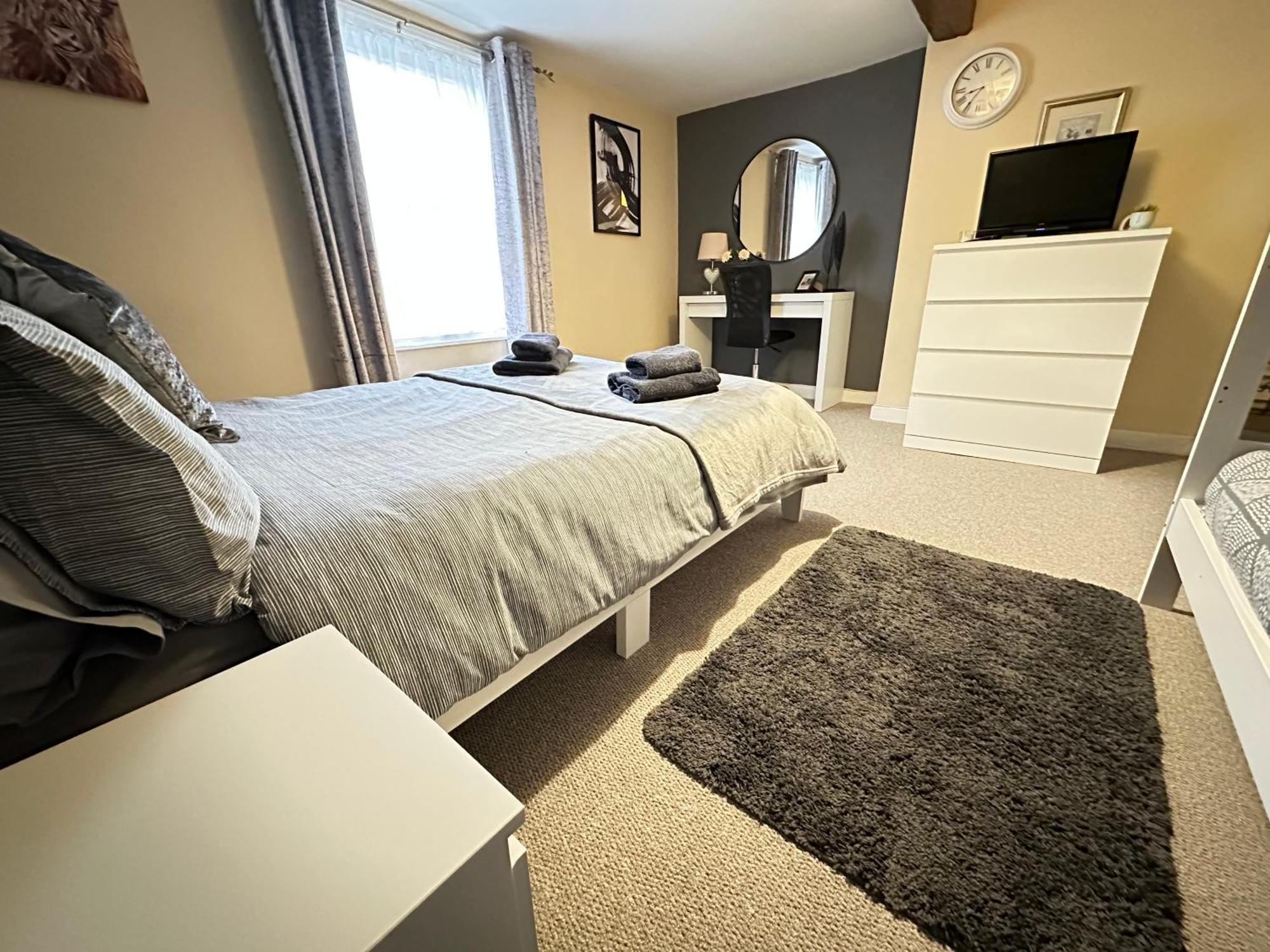 Llanidloes Townhouse-Pet-Friendly-Sleeps 6-Mid Wales Leilighet Eksteriør bilde